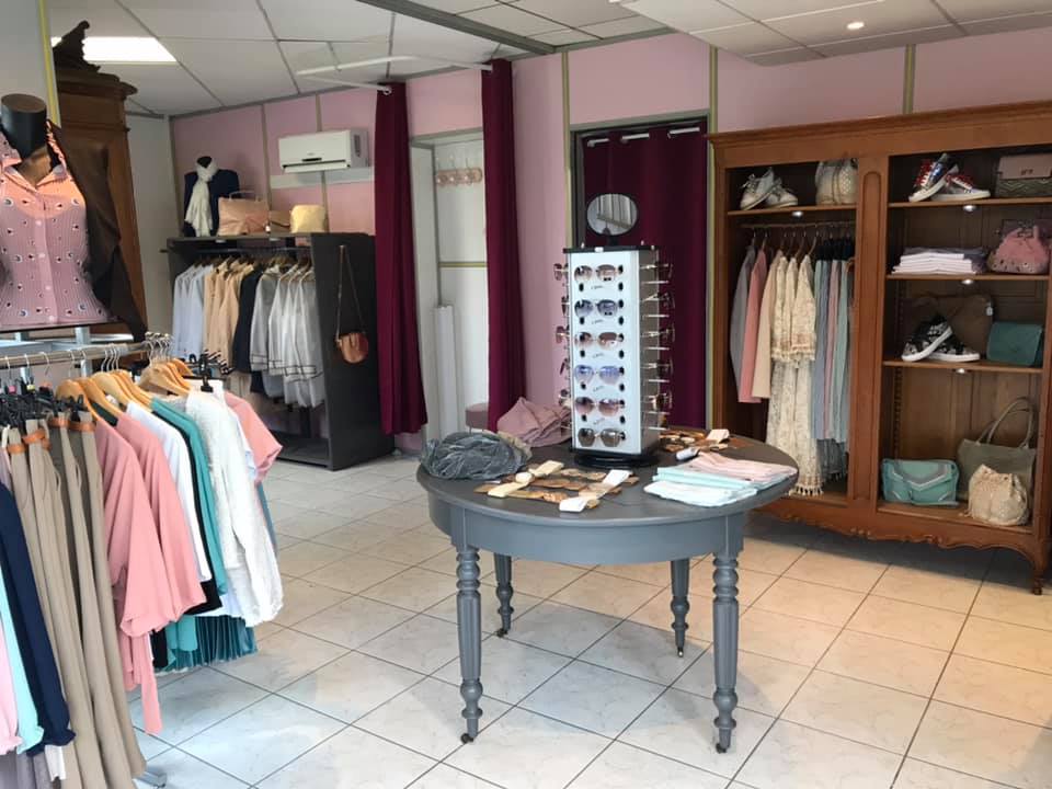 Aidez Le Boudoir De Velours sur